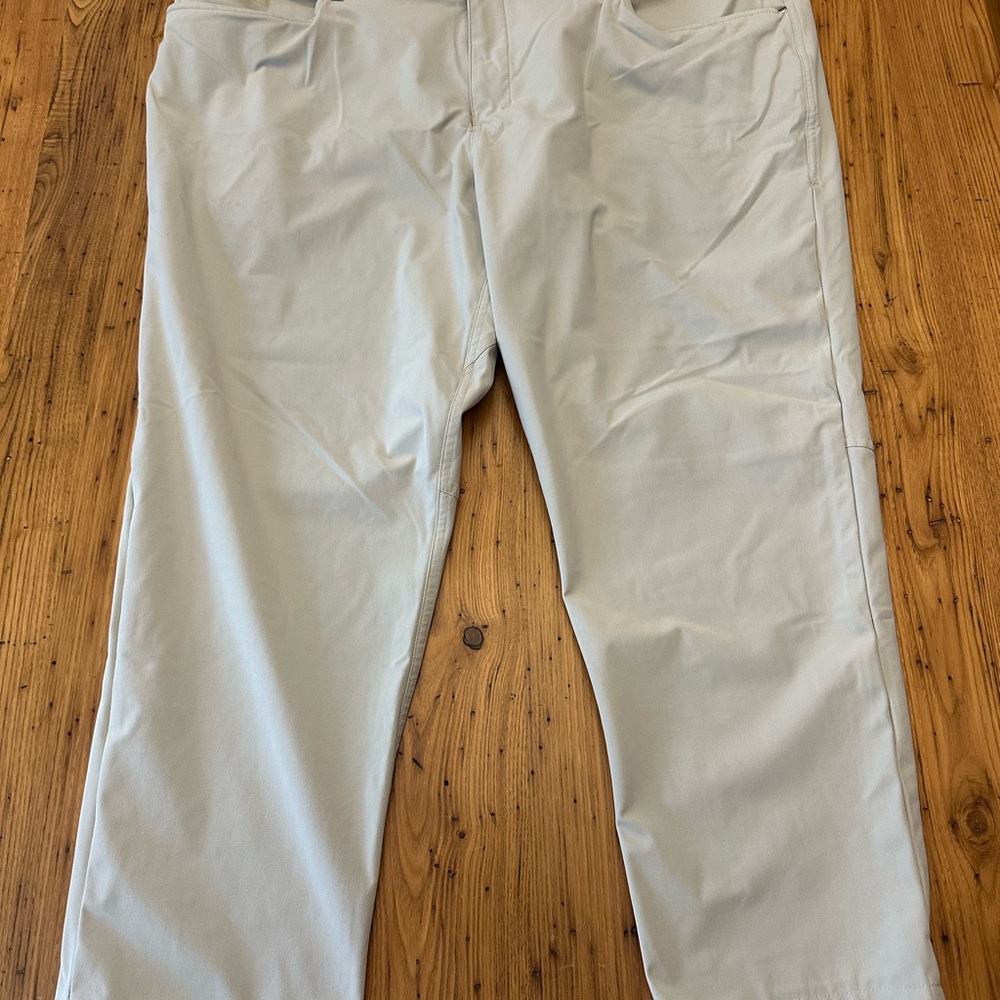 Lululemon Men’s ABC Pants